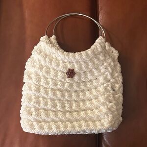Elegant White Knit Handbag